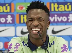 维尼修斯赛点兑现，广州队淘汰辽宁男篮晋级四强，主帅激动落泪的简单介绍